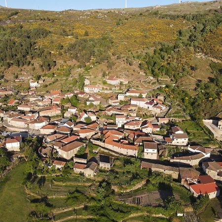 Casa Padre Manuel Do Couto Villa Вила Пука де Агияр Екстериор снимка